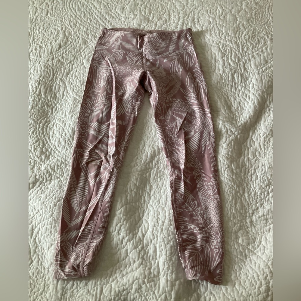 Women’s Athletic Leggings | Size S